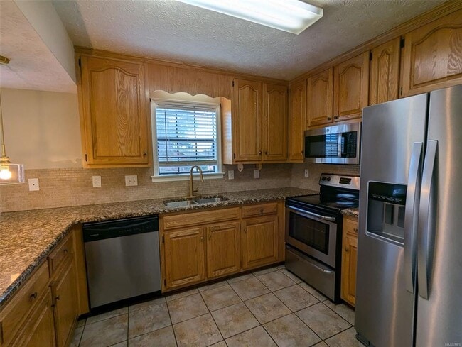 Photo - 148 Blushing Groom St