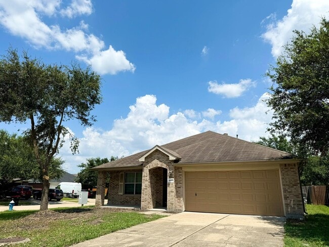 16923 Hampton Glen Ct