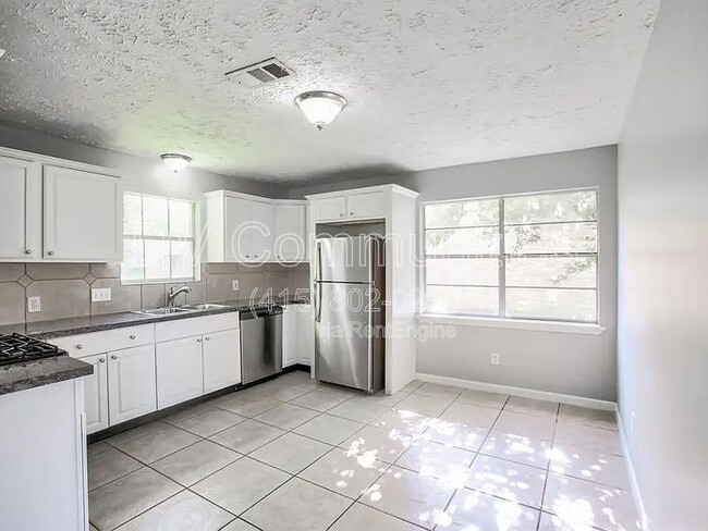 Photo - 1204 McDugald Rd