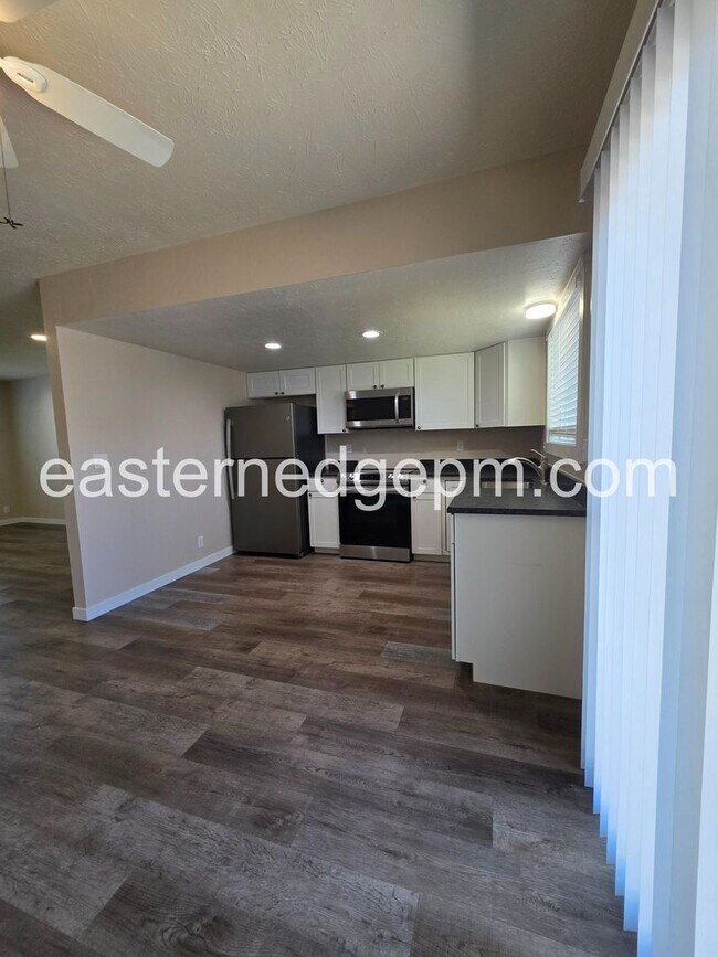 Photo - 650-652 NW 6th St Unidad 652