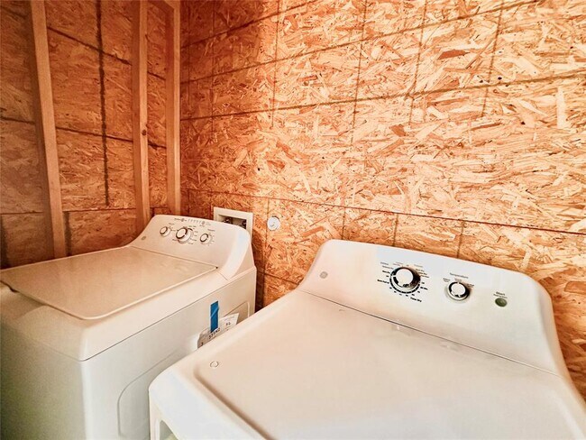 Photo - 1200 Banister Ln