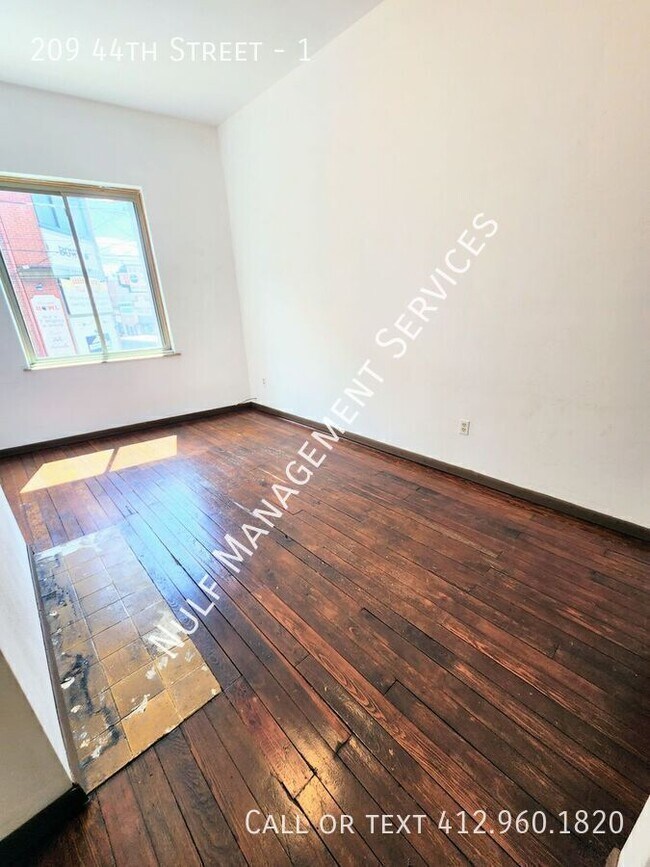 Photo - 209 44th St Unit 1