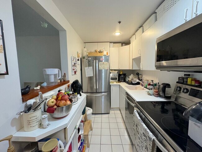 Photo - 950 Massachusetts Ave