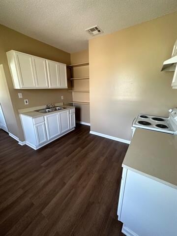 Photo - 2515 N Galvez St Unit 2515