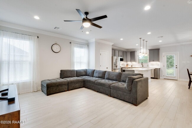 Photo - 106 Virtuous St