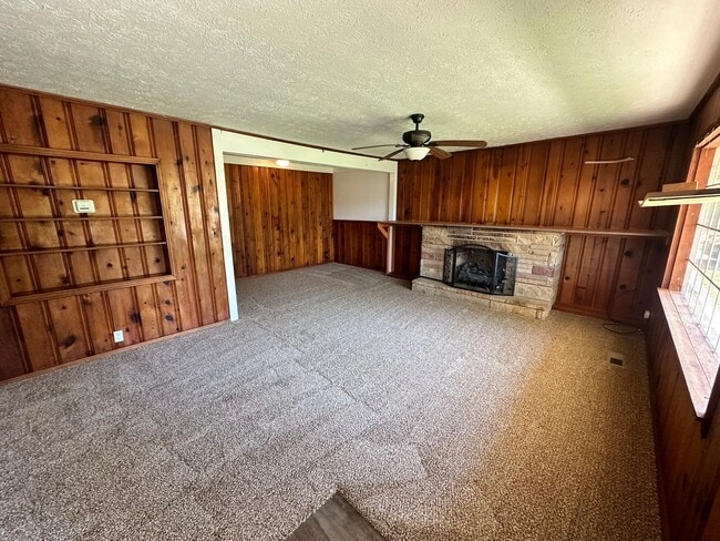 Photo - House in Grand Rivers