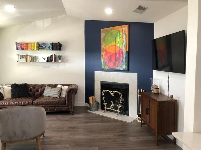 Photo - 6409 Burns St Condo Unit 306