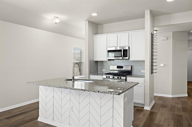 Photo - 149 Feather Grass Ave