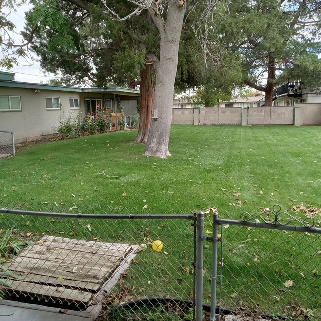 Photo - 971-983 W Idaho Ave Unidad 971 W Idaho Ave.