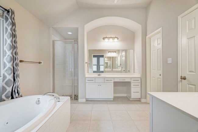 Photo - 213 Mindy Way