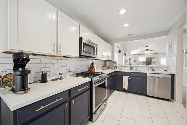 Photo - 5802 Spring Sunrise Dr