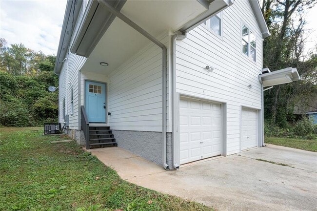 Photo - 2027 Lois Pl NW