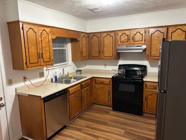 Photo - 226 Highland Park Dr Unit 228B