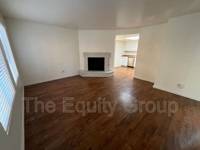 Photo - 4042 W Meadow Ave