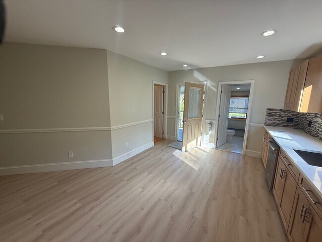 Photo - 48 Shannon St