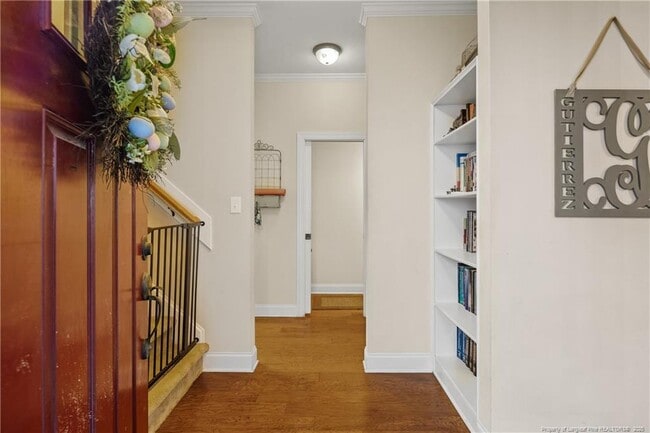 Photo - 1365 Micahs Way N