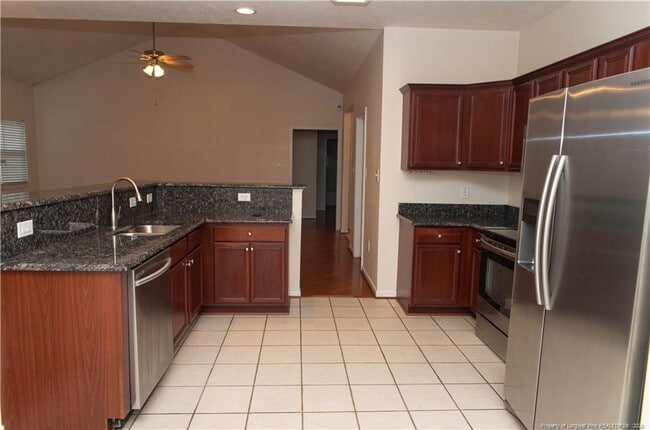 Photo - 36 Wateredge Ln