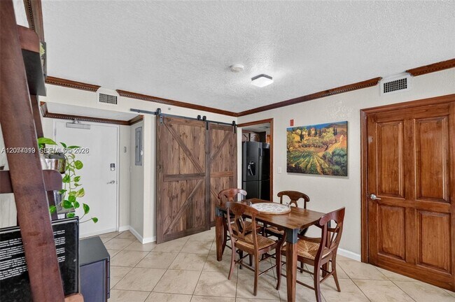 Photo - 1060 NW 7th St Unit 205