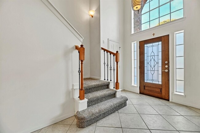 Building Photo - 1802 Whispering Forest Dr Rental
