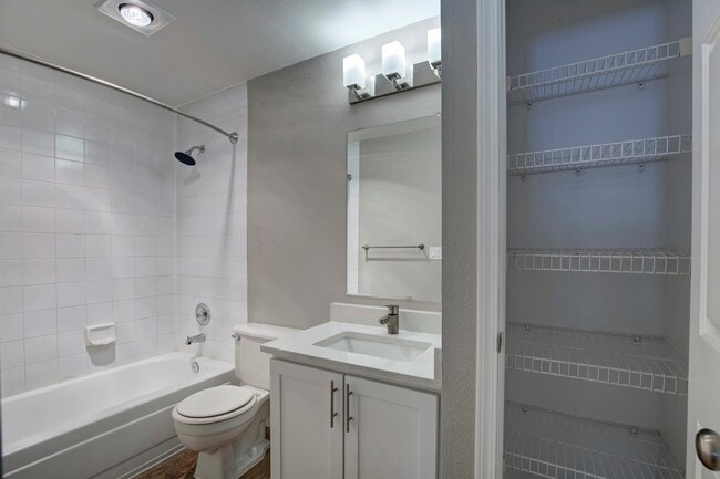 Chandlers Bay Apartments