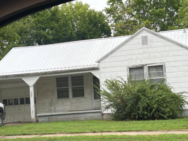 Photo - 2025 Wood St