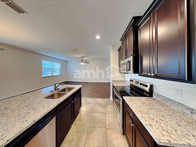 Photo - 2433 Adams Lake Boulevard