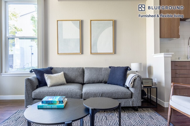 Photo - 111 N Rengstorff Ave Unit FL1-ID385