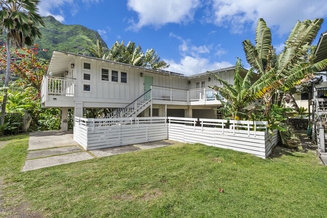 Building Photo - 51-332 A Kamehameha Hwy