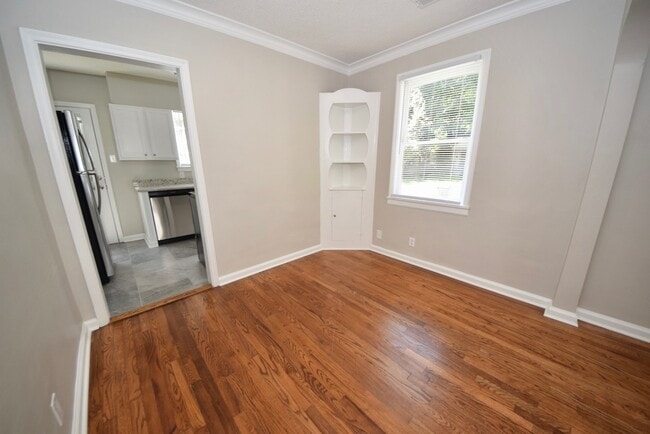 Photo - Charming updated 3 bed, 1 bath home near Midtown and Pink Palace.