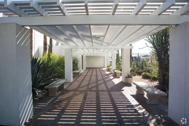 Building Photo - Winfield of Scottsdale Rental