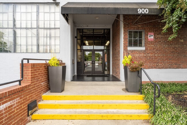 The Biggs Building Apartments - Richmond, VA | ForRent.com