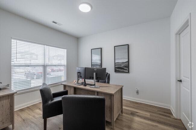 2BR, 2BA - 1,016SF - Second Bedroom