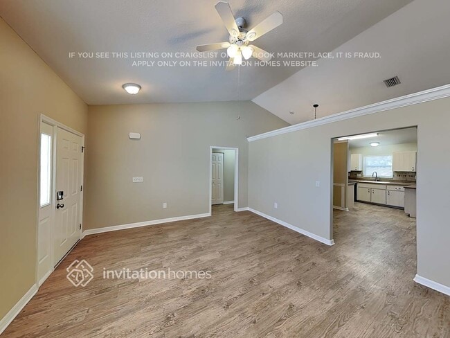 Photo - 4516 30th Ln E