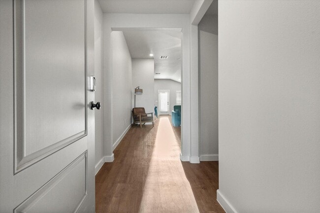 Photo - 2140 Kokomo Ave