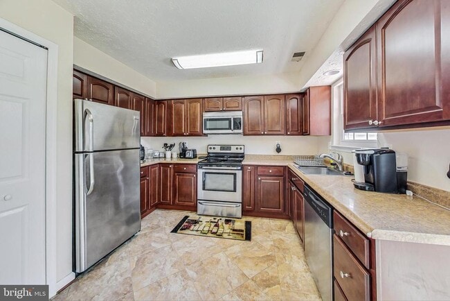 Photo - 6063 Sirenia Pl