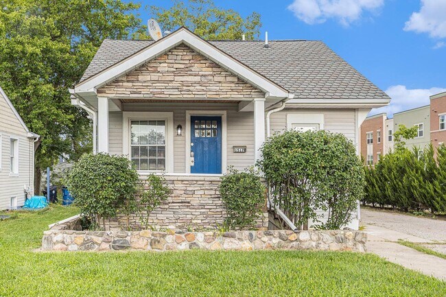 Photo - 1517 S State St