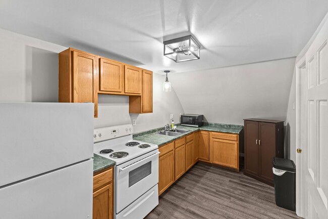 Photo - 128 Grand Ave Unit 128 Grand Ave #3