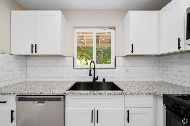 Building Photo - 3944 Apple Blossom Way Rental