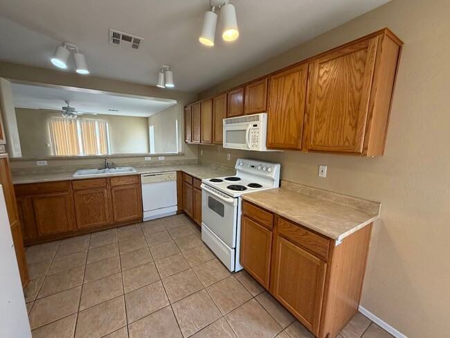 Photo - Cozy Home for Rent in Buckeye! NEW CARPET!