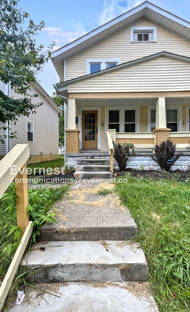Building Photo - 783 Seymour Ave Rental