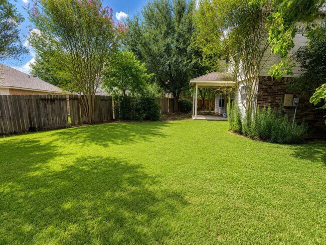Photo - 9607 Memorial Crossing Ct
