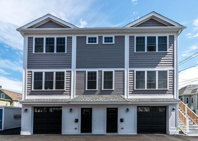 Building Photo - 49 Hall St Unit 1