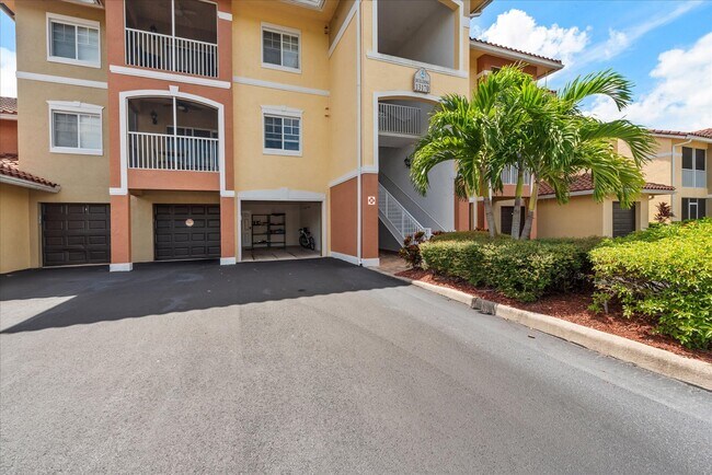 Photo - 13170 Bella Casa Cir Unidad 182