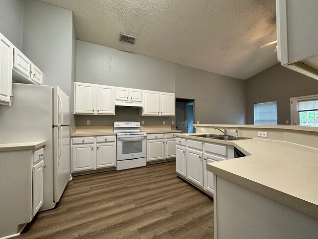 Photo - Beautiful 3 bedroom, two bath home off CR 220