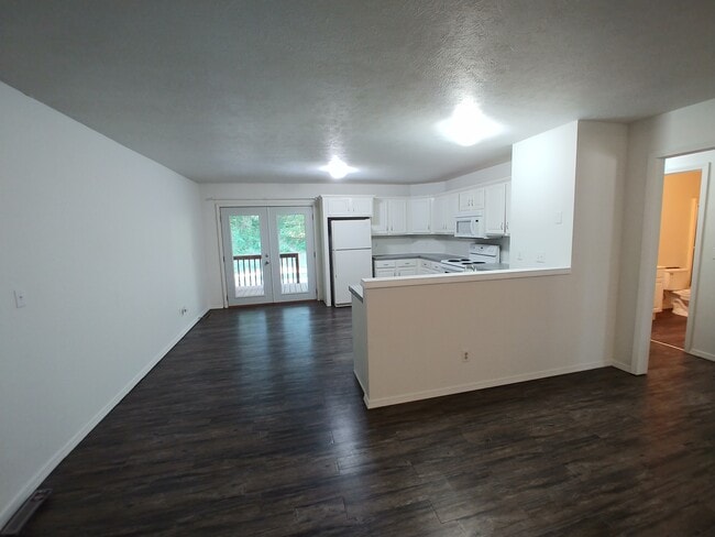 Photo - 4071 W Lombard St