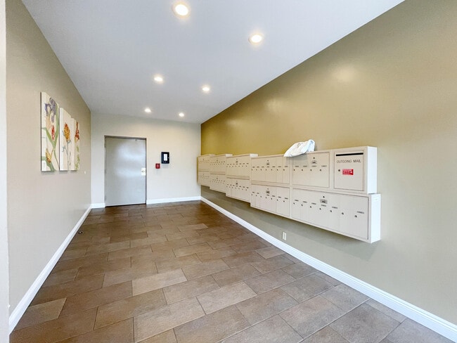 Photo - Aspen Apartments