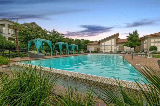 Photo - Bridge at Arella Lakeline