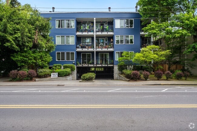 Building Photo - 18210 73rd Ave NE Unit 101 Rental