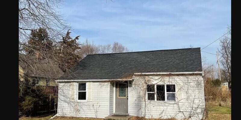 130 W Cherry St North Liberty - 130 W Cherry St North Liberty