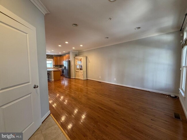 2352 Cobble Hill Terrace